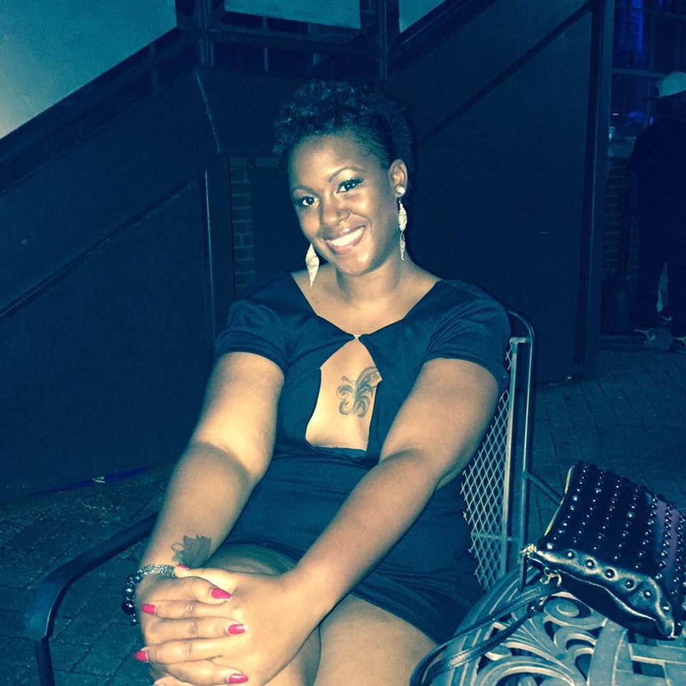 Meet your Posher, Danielle
